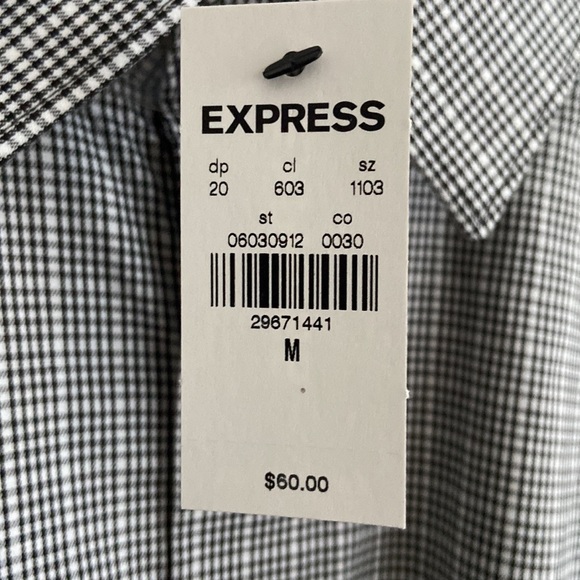 NWT EXPRESS Men’s Classic Fit 1MX Dress Shirt - Picture 4 of 5
